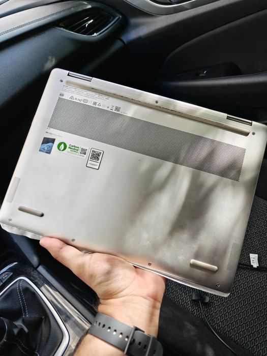 Lenovo Yoga 7 2-in-1 OLED 14” Ryzen AI 7 / 32GB / 1TB / GARANȚIE
