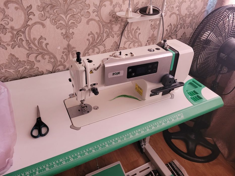 Tikuv mashinasi ZOJE A6000-G