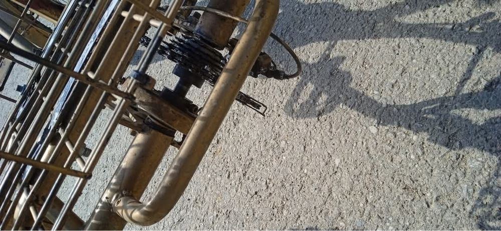 Tricicletă adulți cu 6 vitezs este în stare foarte bună merge tot pe e