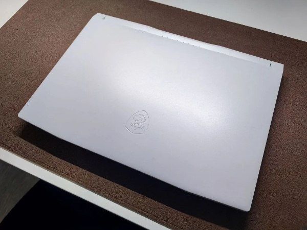 Белый игровой ноутбук MSI Sword 15, Intel i5, RTX 3060