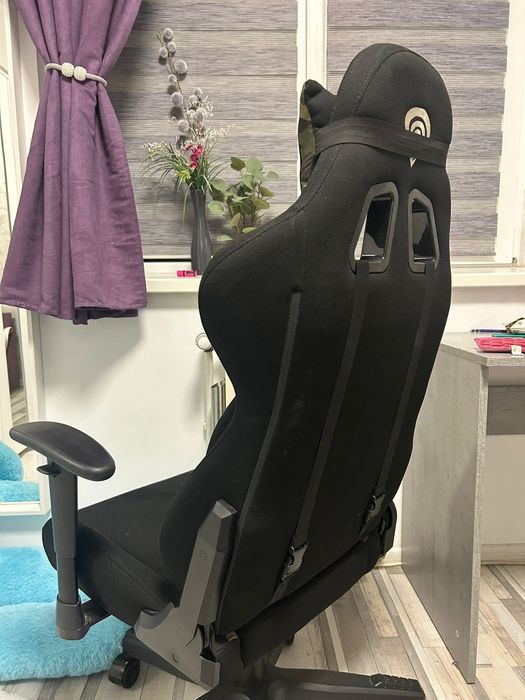 Scaun gaming GENESIS