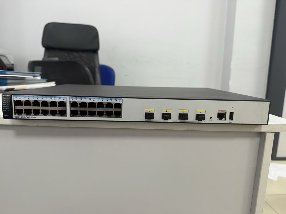 Продам коммутатор Huawei S5720-28X-PWR-SI-AC