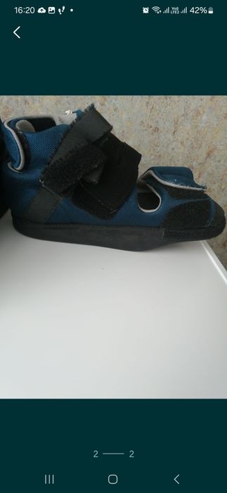 Продам женские туфли