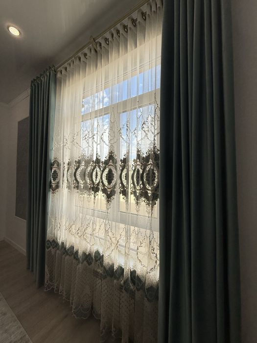 Продаю шторы с тюлем б/у