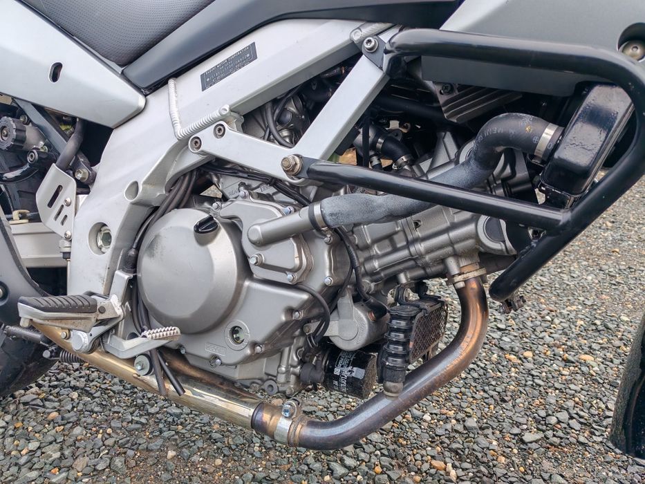 Suzuki V strom DL 650 2004 cash sau rate