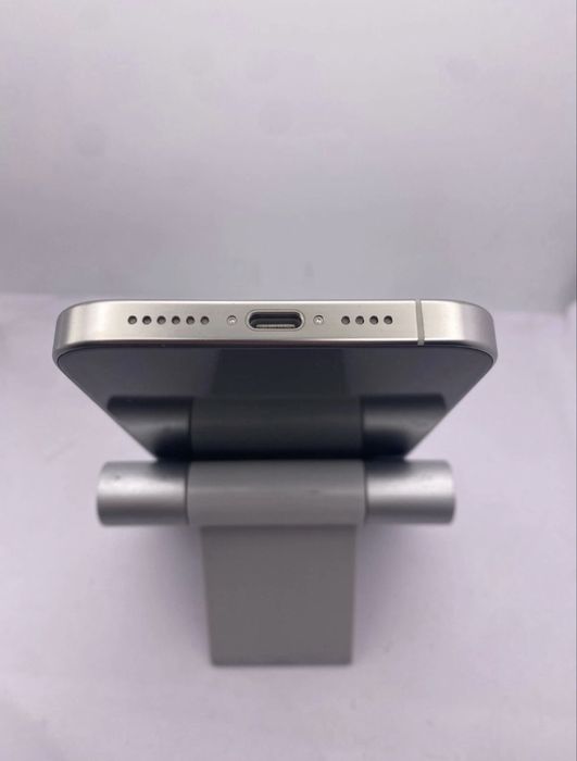 iPhone 15 pro max white titanium 256 gb Neverlock