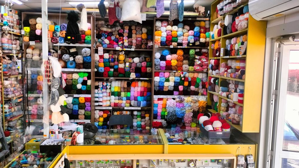 Продавам бизнес кинкалерия с магазин