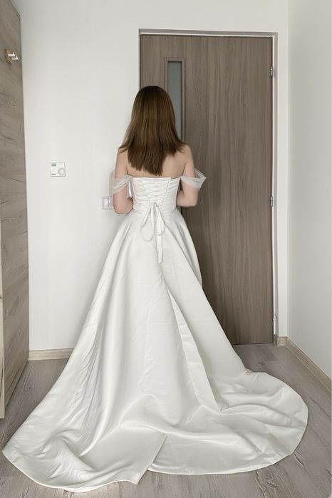 Rochie de mireasa eleganta