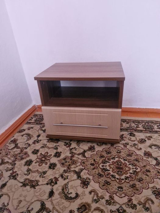 Продам спальный гарнитур.