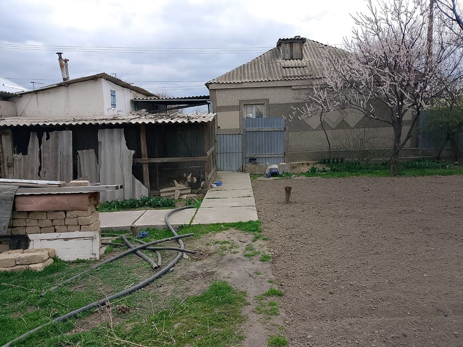 Срочно продаю угловой частный дом