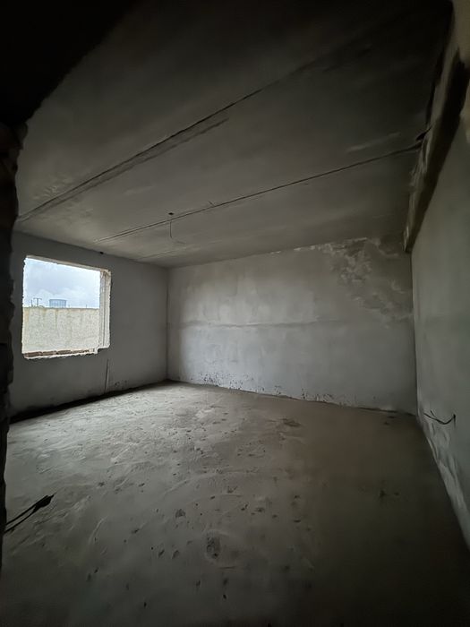 Кармана тумани, Уйрот МФЙ, МРО атрофида 2-сотиҳли коттедж сотилади