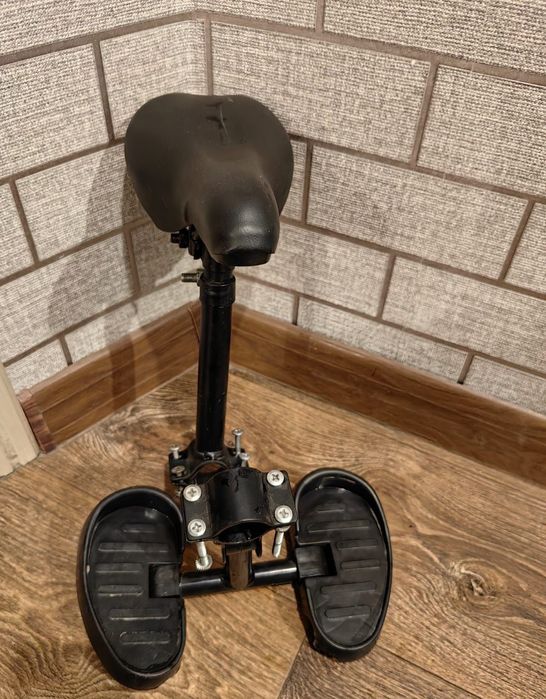 Детское сиденье на велосипед,самокат