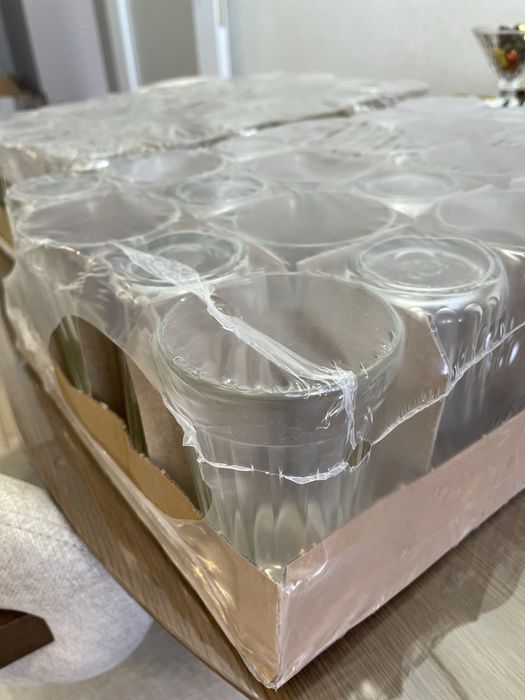 Новые стеклянные стаканы
