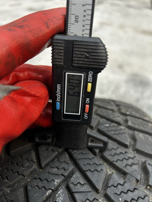 2бр Зимни гуми Bridgestone 225/60R17