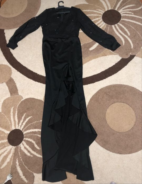 Vând rochie noua de seara