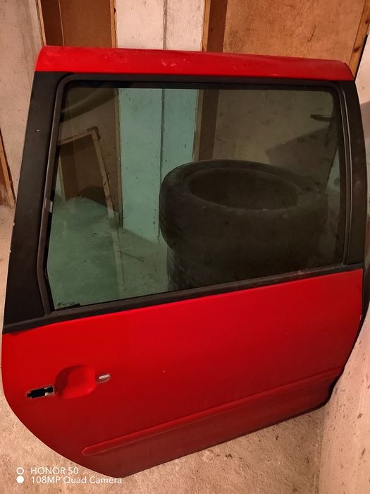 Врата за vw sharan