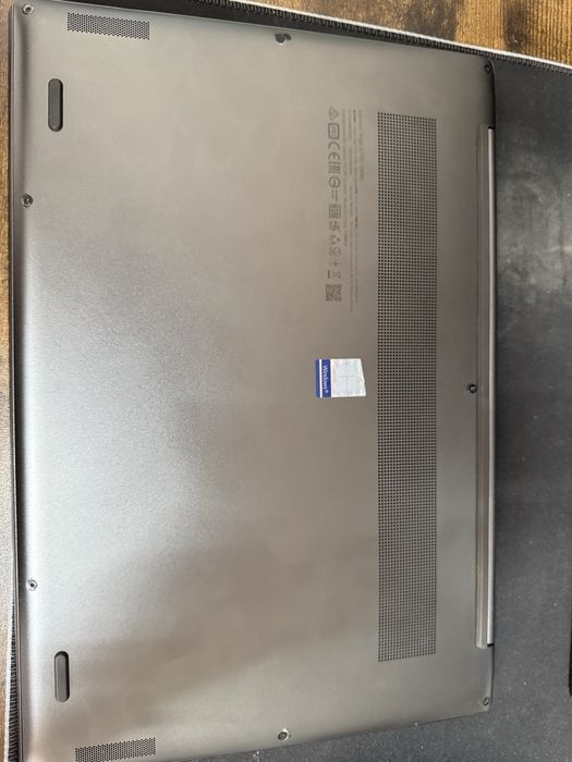 Laptop ultraportabil Lenovo Yoga S730