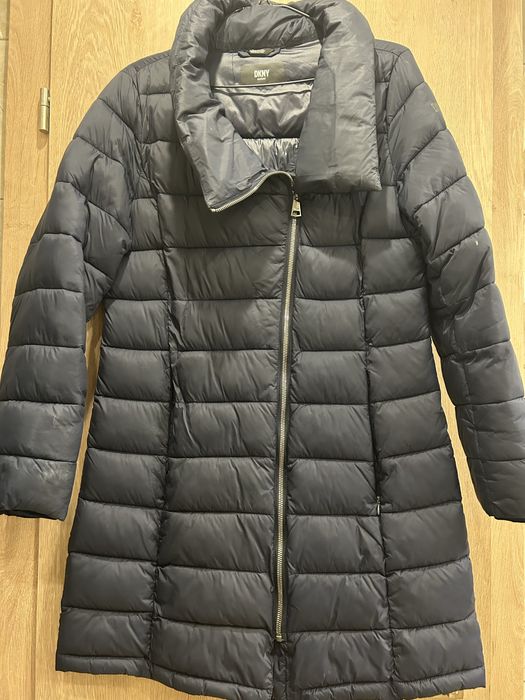 Дълго дамско зимно яке DKNY