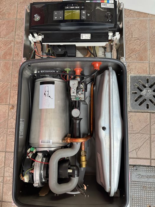 Centrala gaz Buderus defecta