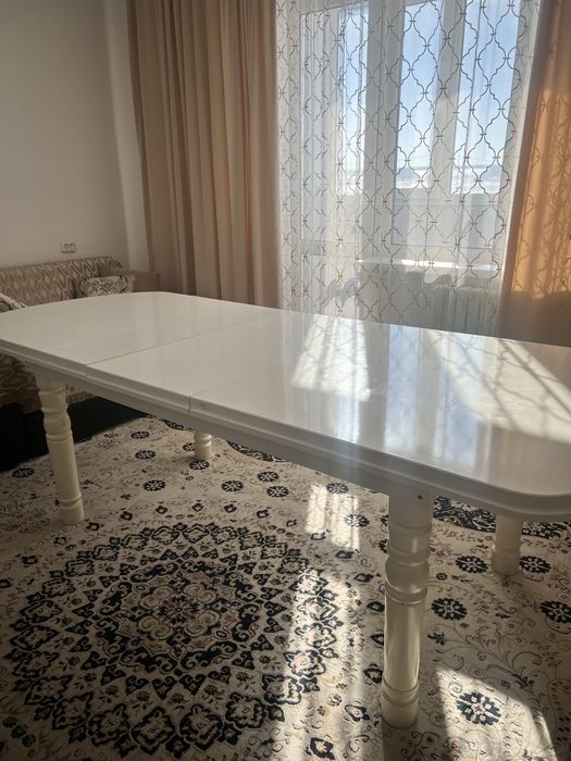 Продам стол со стульями