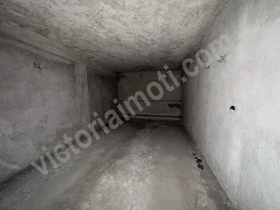 Продава се Четиристаен апартамент в Велико Търново, Център - 157 кв.м за 1303 €/кв.м - Снимка #5