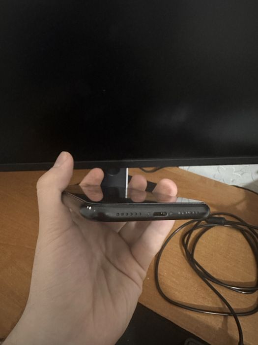 Iphone XR LLA 64GB