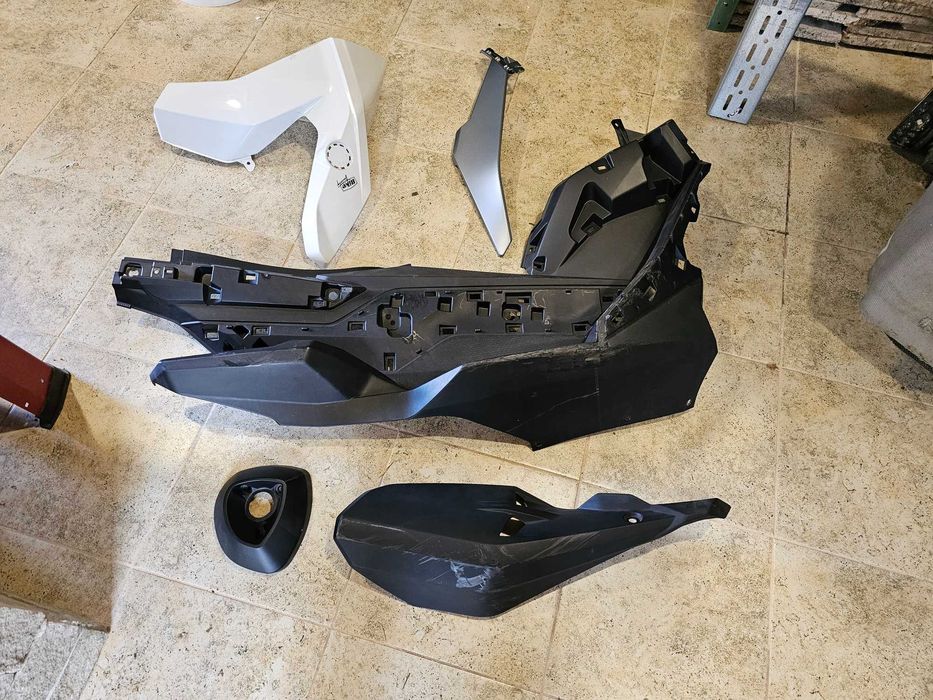 Части за скутер BMW C400 GT