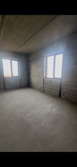 Новостройка квартира киргили