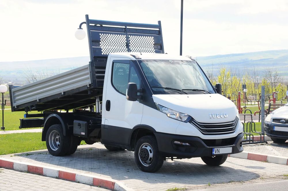 Iveco Daily 35C160 Basculabil 3.5 tone cat. B 2022 3.0HPi 160 CP E6 AC cat. B