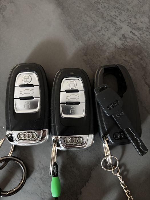 Ауди Q5 2.0 TDI 170hp.