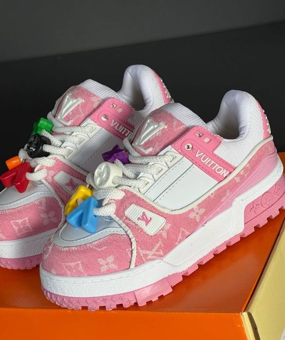 Adidasi Louis Vuitton Noi !!! Marimi 36/40 !!! Livrare prin curier cu