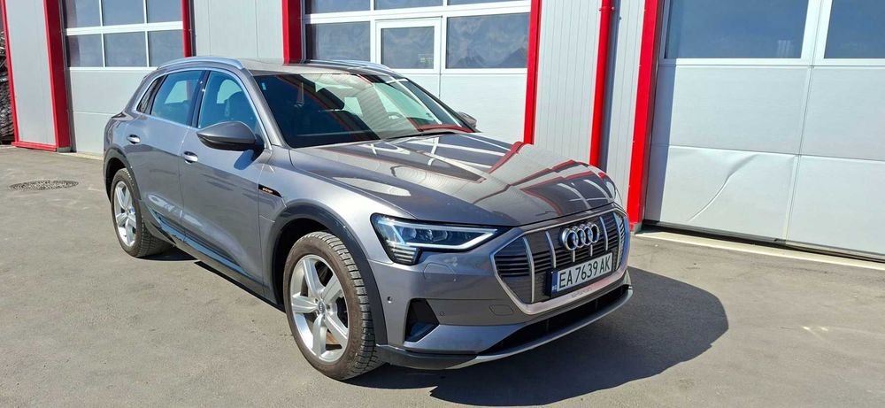 AUDI Etron 55 2019