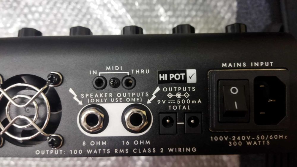 BLACK STAR Amped-3(Педал борд усилвател)