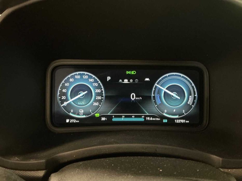 Hyundai Kona Electic 204ks 64KW Tecno