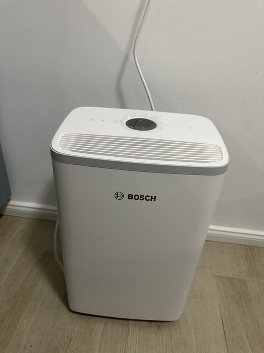 Dezumidificator aer BOSCH DRY2000