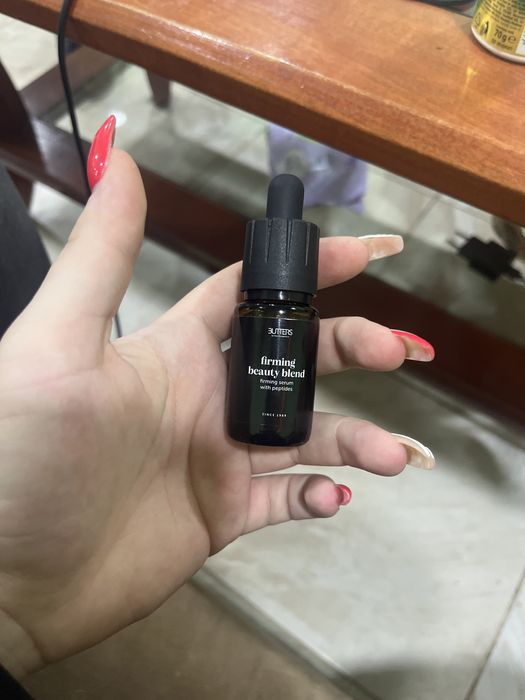 Butters Firming Beauty Blend Стягащ серум с пептиди