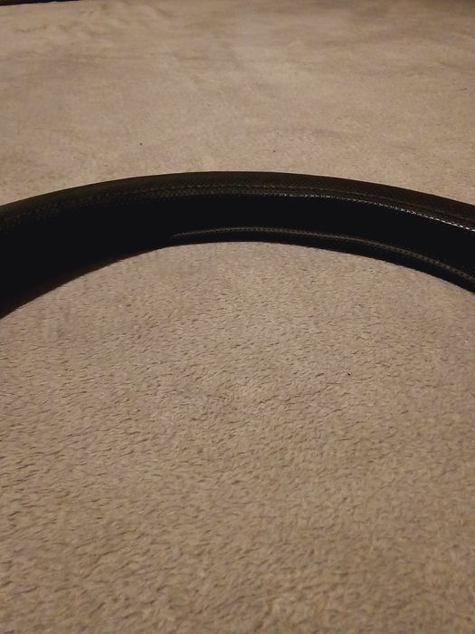 Vand husa volan neagra