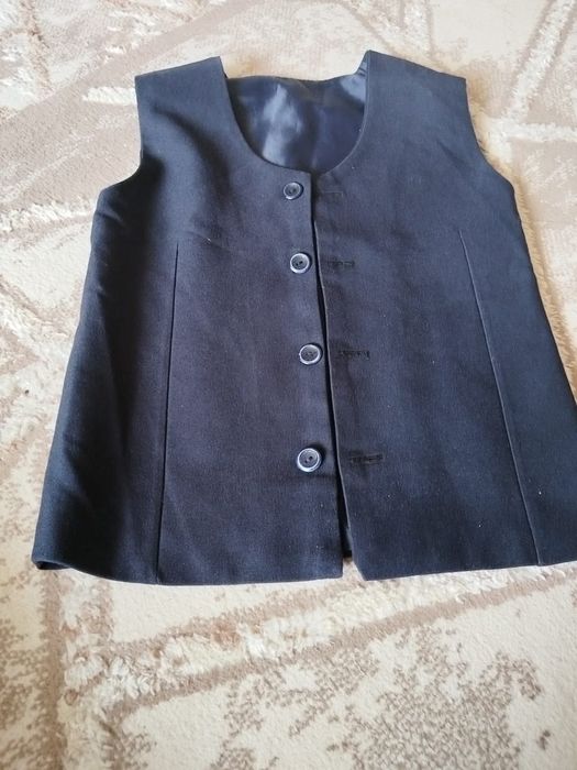 Рубашки,желет, брюки