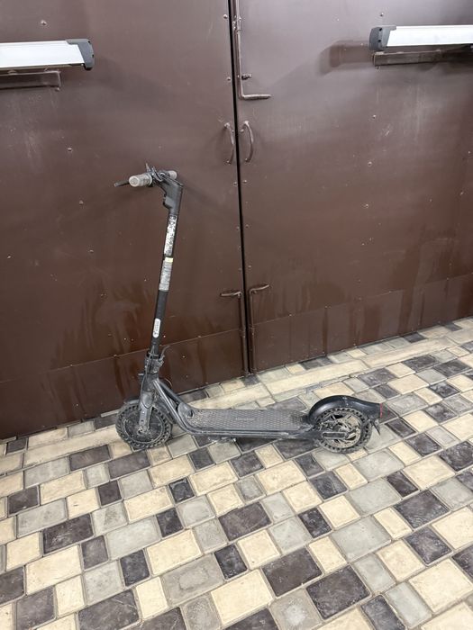 Электросамокат ninebot