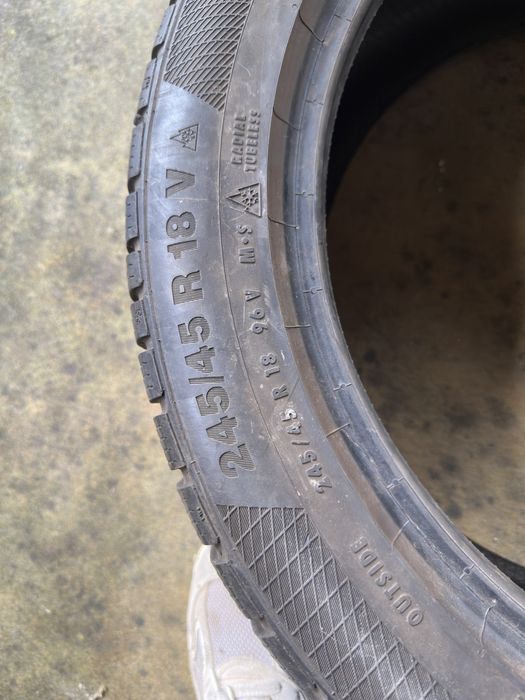 Зимна гума continental 245/45/18