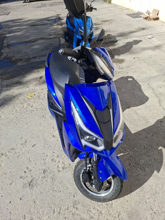 Vând scuter electric cu acte