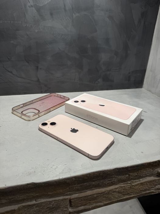 КАТО ЧИСТО НОВ Iphone 13 256 GB, 100% батерия