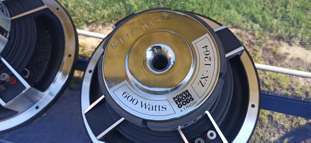 Difuzoare subwoofer Hifonics ZX-1264