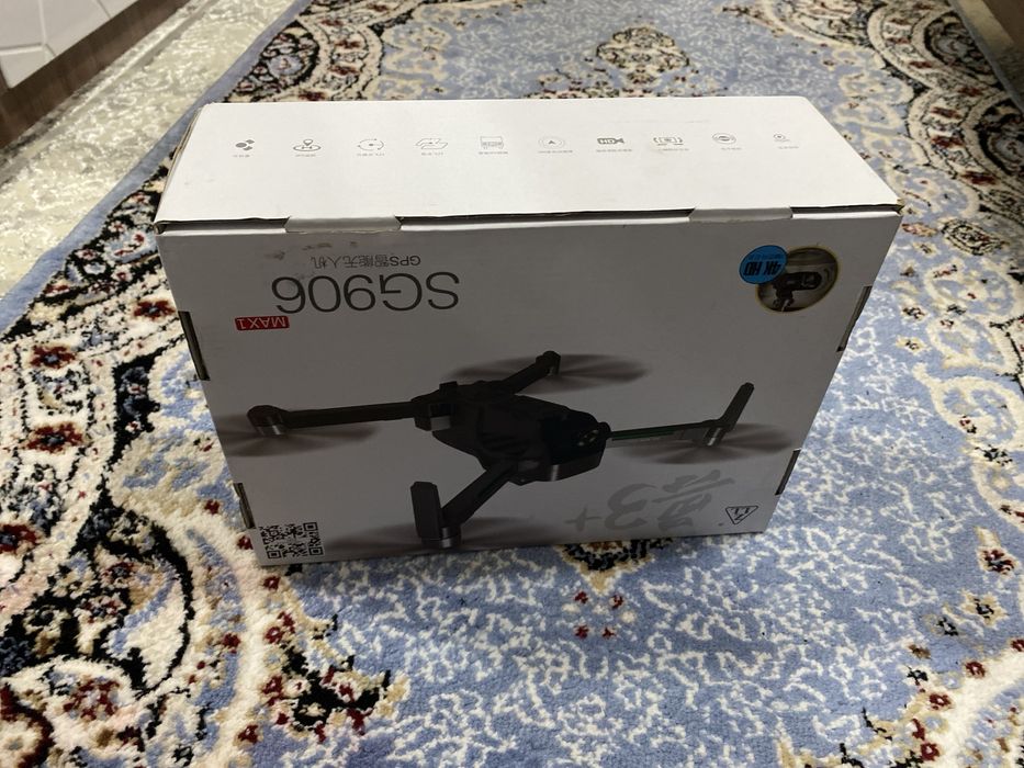 Дрон sg906 max