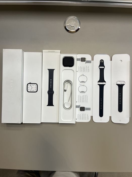 Iwatch 7 series 45mm midnight