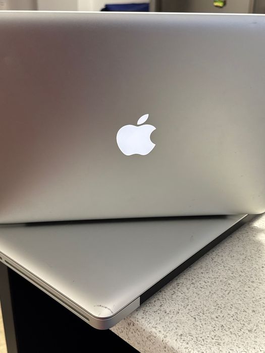 MacBook Pro 13  2010