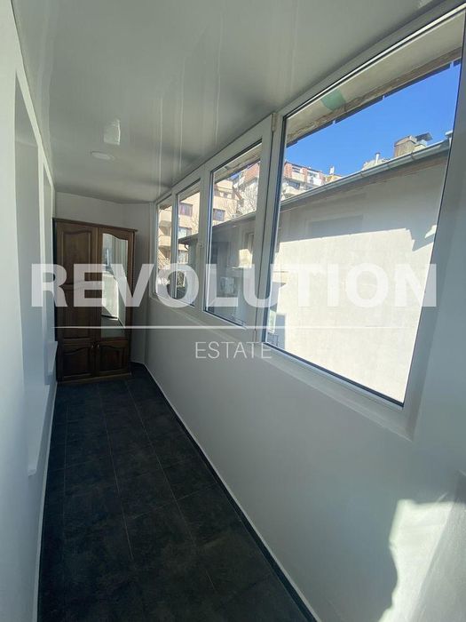 Дава се под наем Тристаен апартамент в Варна, Бриз - 90 кв.м за 750 € - Снимка #8