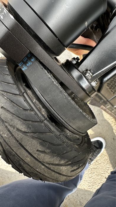 Aeboard GTR электрический скейтборд