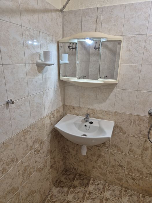 Дава се под наем Едностаен апартамент в Варна, Конфуто - 40 кв.м за 382.5 € - Снимка #9