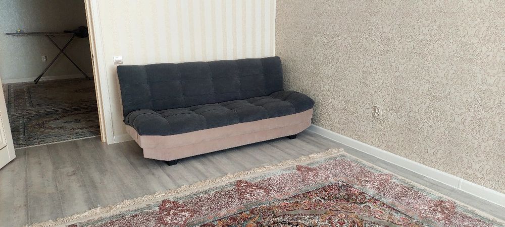 Диван(Тахта) сатылады...